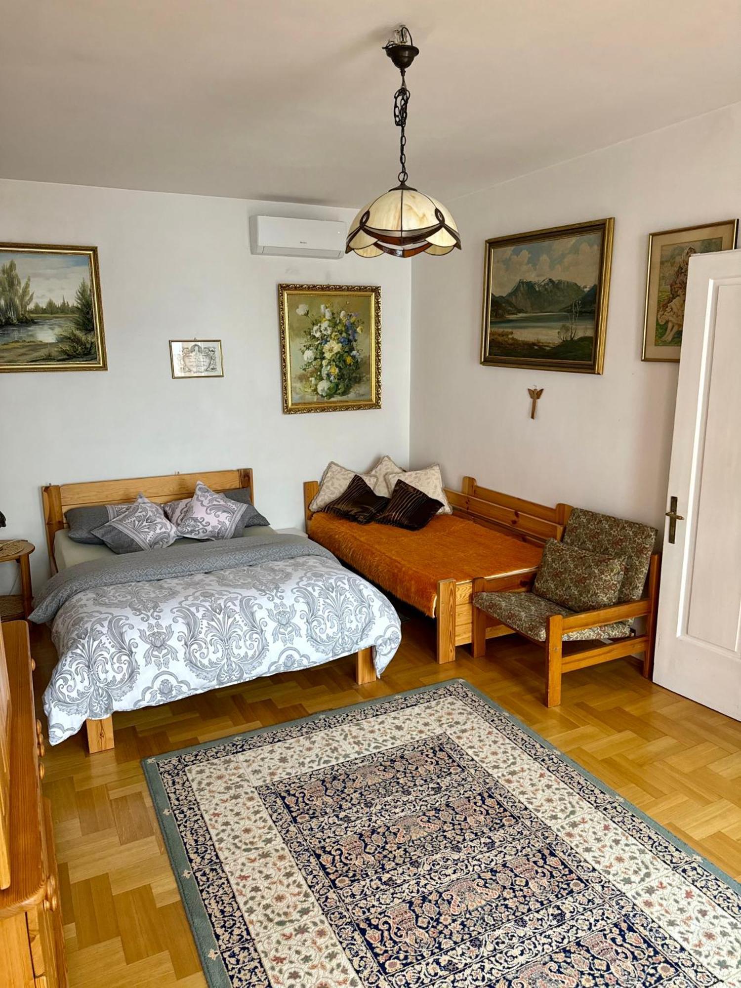 Perfect Remote-workplace In Sunny Myslenice